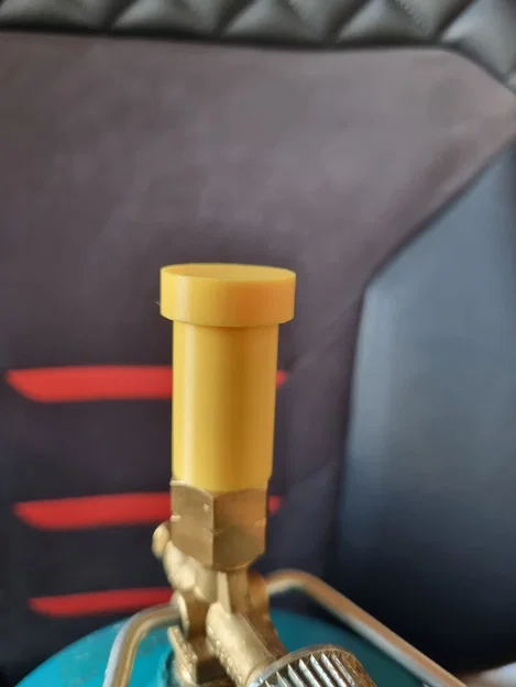 Nắp chai gas cho chai nạp lại Gardinger - Image 1