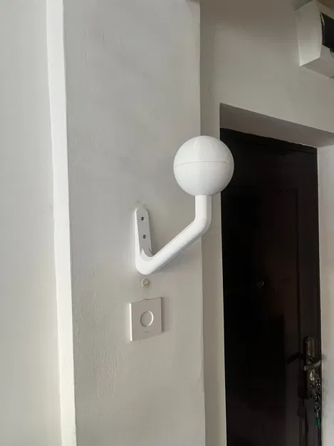 Giá treo mũ bảo hiểm xe máy treo tường - Image 3