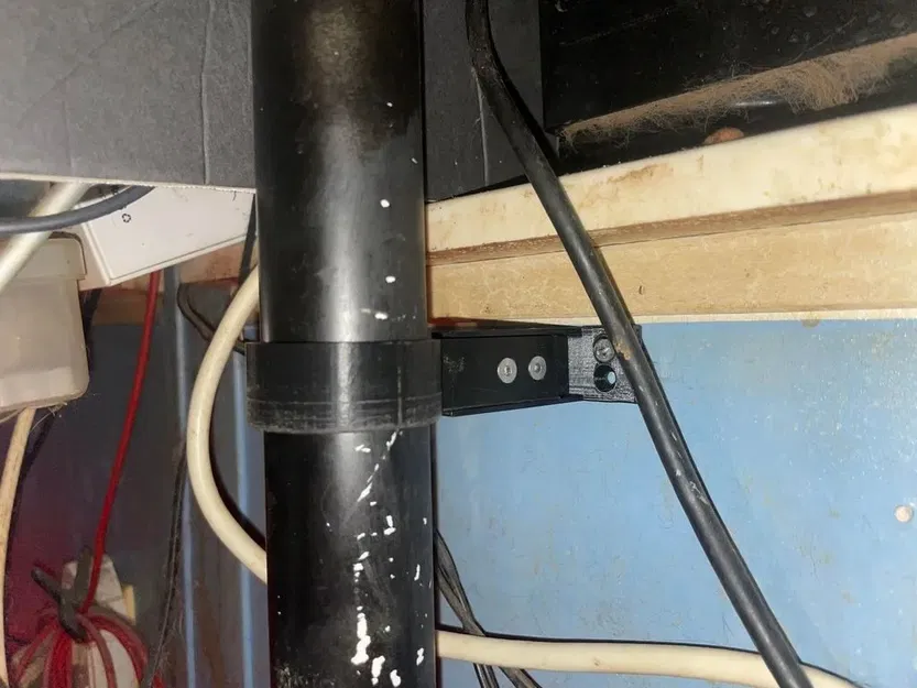 Giá đỡ tường có thể điều chỉnh Rubbermaid - Image 2