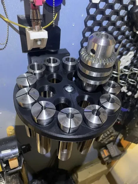 Giá đỡ carousel R8 cho 18 collet in 3D - Image 1