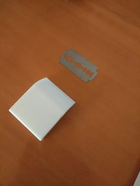 Giá đỡ lưỡi dao cạo - Dụng cụ cạo đơn giản - Image 1