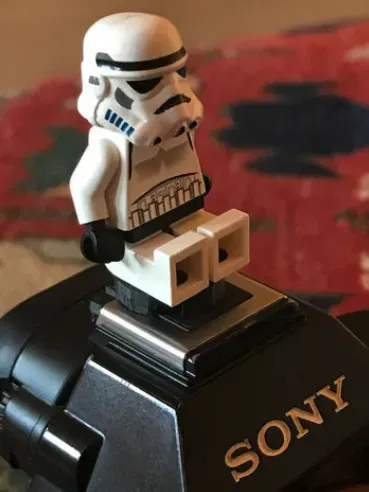 Nắp đậy hot shoe cho máy ảnh hình Lego Minifig - Image 2