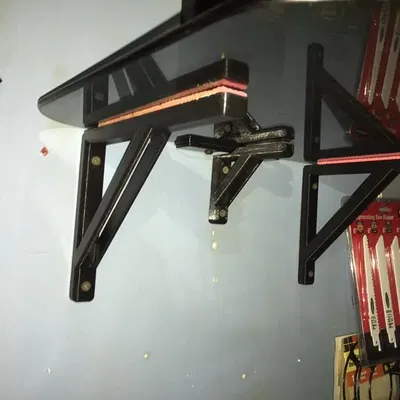 Giá đỡ kính cho máy tính để bàn thêm không gian làm việc