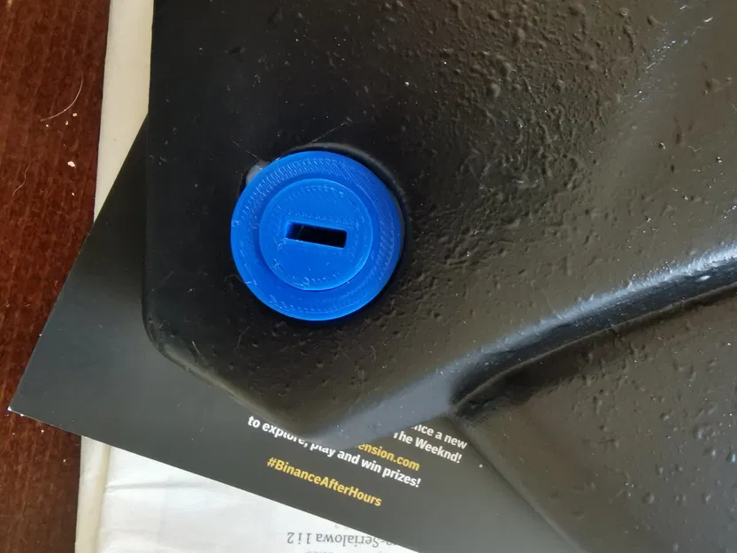 Thay thế khóa nắp bên cho xe máy Romet ADV 125 - Image 4