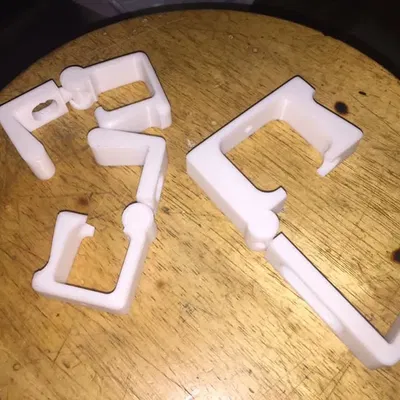 Tổ chức cáp có bản lề in sẵn 85mm x 30mm, 50mm x 40mm, 30mm x 30mm