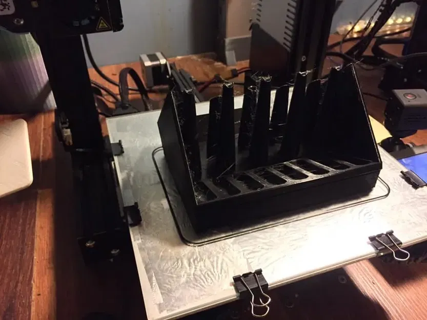 Giá đỡ dụng cụ cầm tay cho tua vít và kìm - Image 2