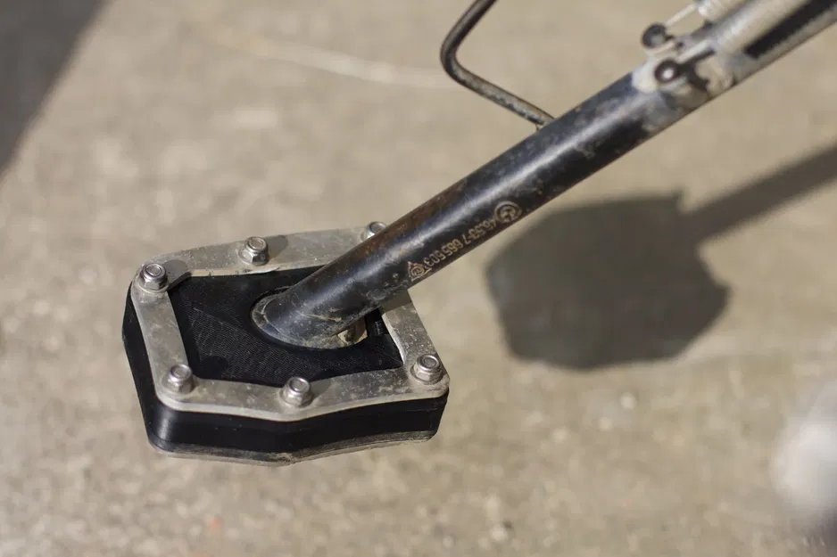 Mở rộng chân chống cho BMW R1150GS Adventure - Image 1