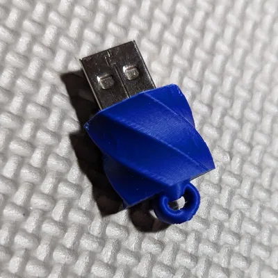 Vỏ bọc cho USB Flash Drive với thiết kế tiện lợi