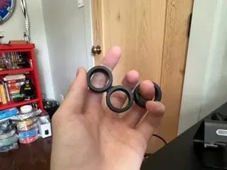 Đồ chơi xoay 3 vòng thú vị - Image 1