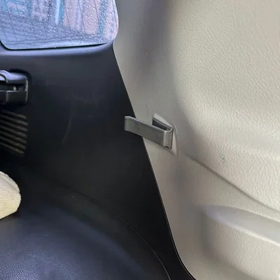 Móc dây an toàn cho Toyota Highlander