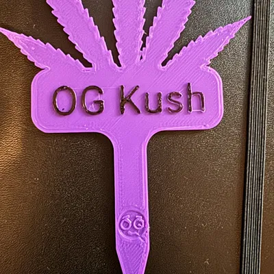 Nhãn cây cần sa cho vườn nhà và ngoài trời