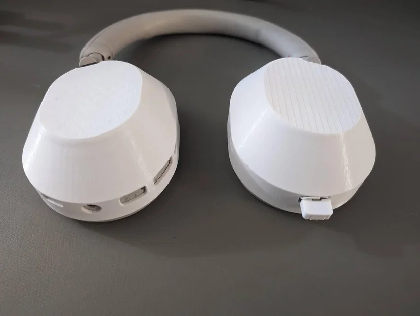Nắp tai nghe Sony XM5 với đế sạc không dây Qi - Image 4