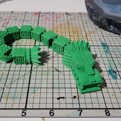 Hình nhân rắn quetzalcoatl linh hoạt in tại chỗ