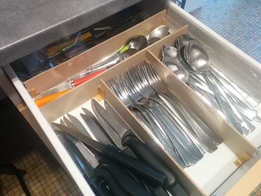 Giá để dao kéo đơn giản từ MDF 3mm - Image 1