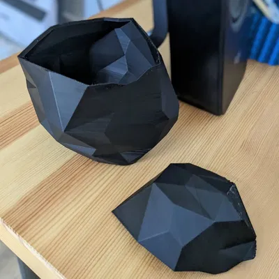 Đá thấp poly đa năng kèm hộp để bàn