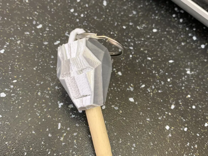 Đầu Ironman low poly để bút chì/ móc khóa/ trang trí - Image 2