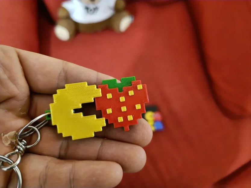 Móc khóa Pac-Man đa sắc màu - Image 1