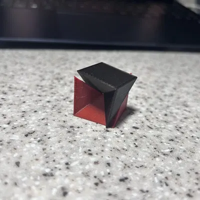 Khối lập phương Low Poly độc đáo và tinh tế