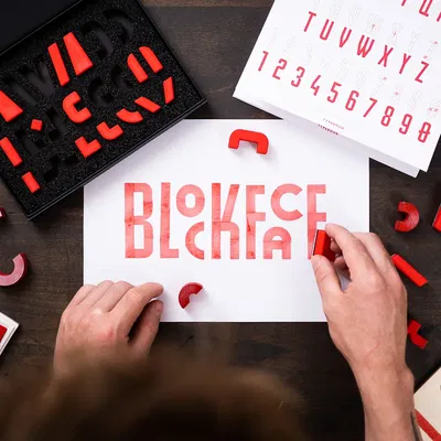 Bộ con dấu in chữ BlockFace dễ sử dụng cho thiết kế đồ họa