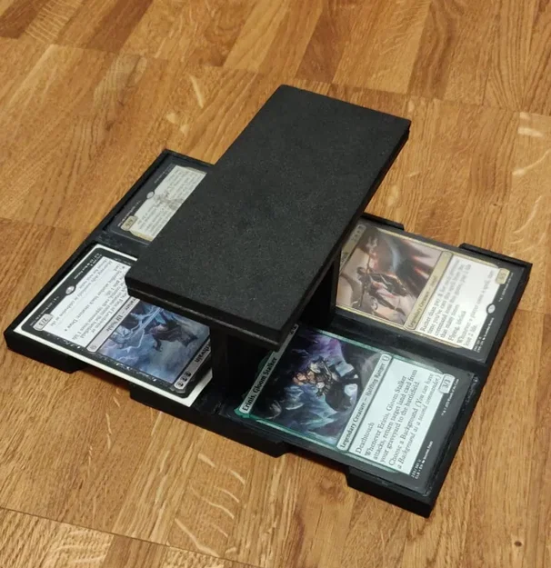 Giá đỡ thẻ bài cho trò chơi Magic the Gathering - Image 1