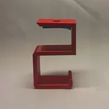 Giá treo tai nghe tiện lợi cho studio gọn gàng hơn