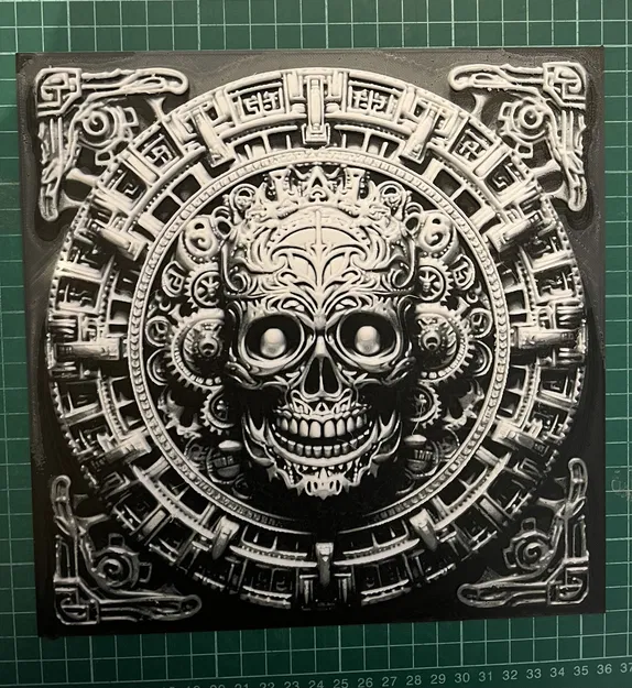 Đầu lâu với nền cảm hứng từ lịch Maya - Image 1