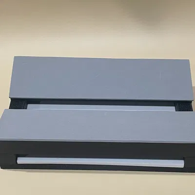 Bảng trải V điều chỉnh cho côn trùng có cánh