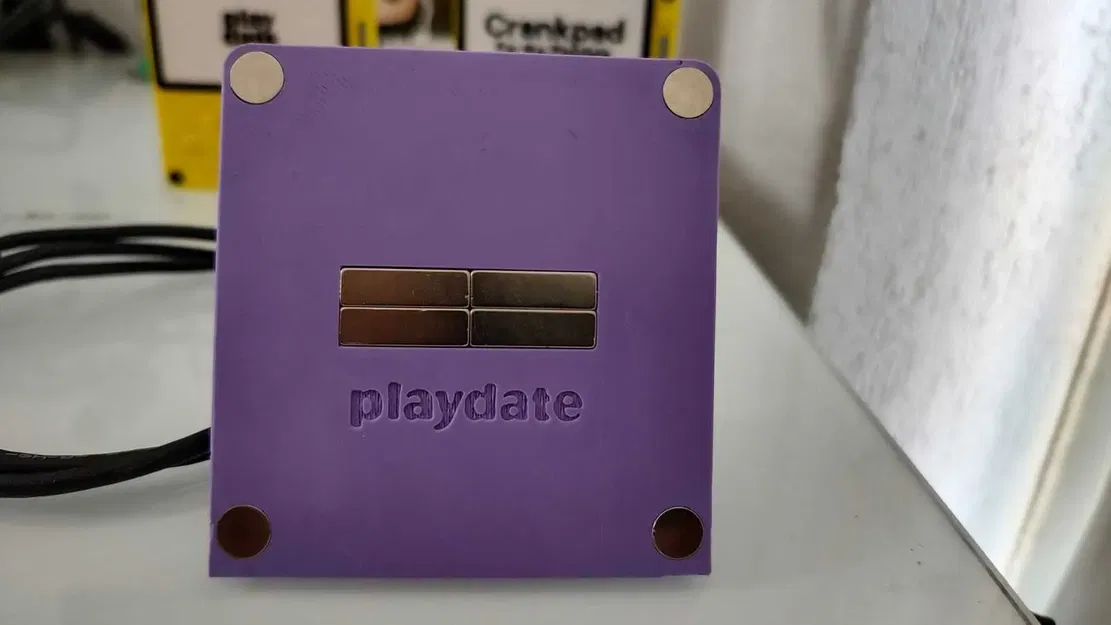 Giá đỡ sạc từ tính cho Playdate - Image 6