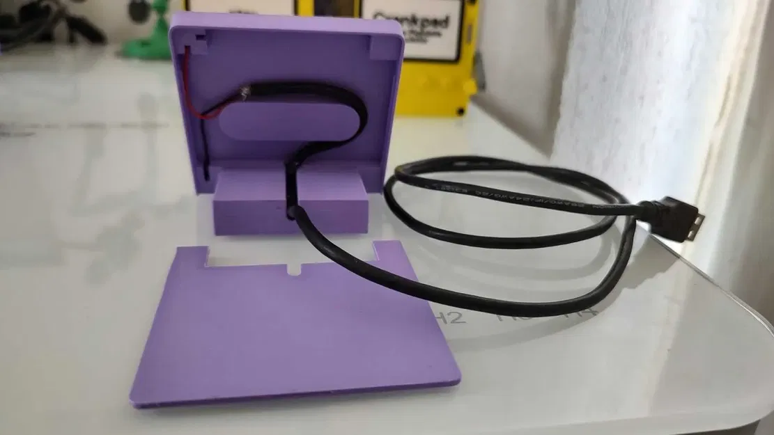 Giá đỡ sạc từ tính cho Playdate - Image 8