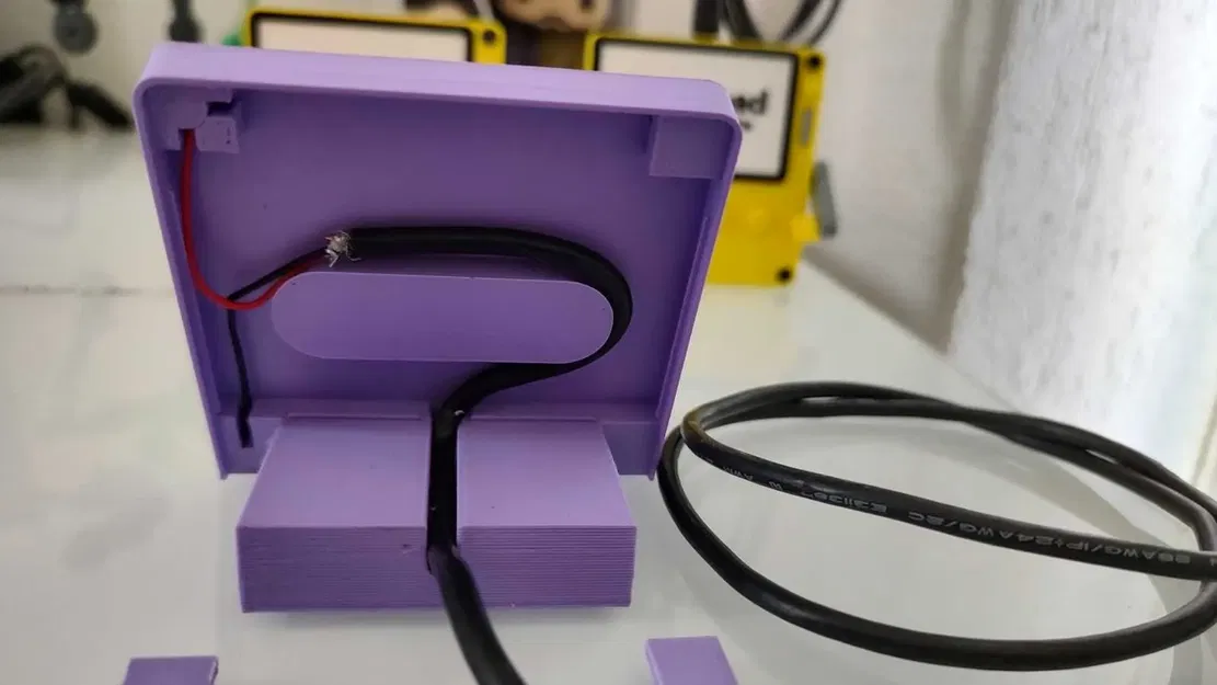 Giá đỡ sạc từ tính cho Playdate - Image 9