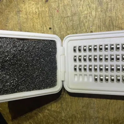 Hộp giữ pin LR41 chắc chắn cho 40 viên