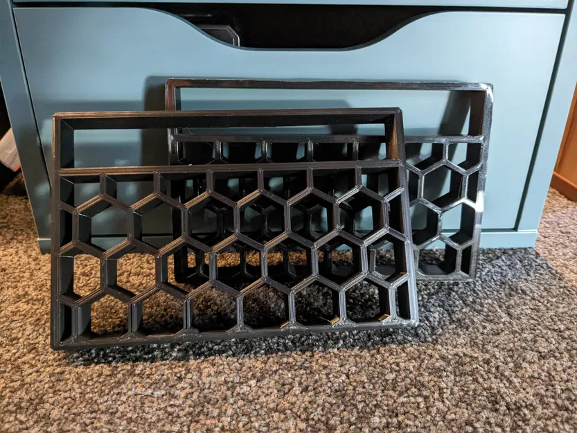 Giá đỡ màn hình tổ ong bằng gỗ tự nhiên - Image 1