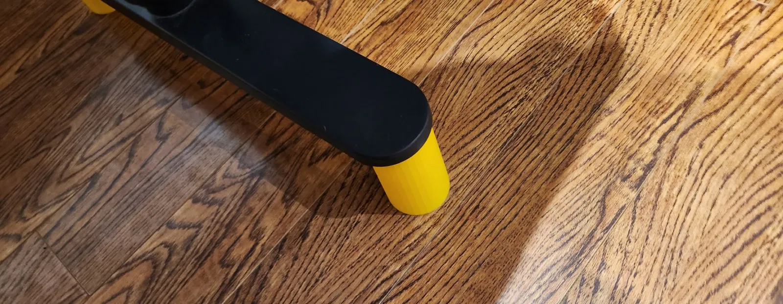 Giá nâng đồ nội thất cho Roomba di chuyển dễ dàng - Image 1