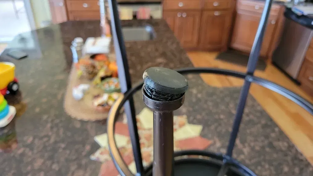 Bộ chân thay thế cho ghế cao trong bếp - Image 2