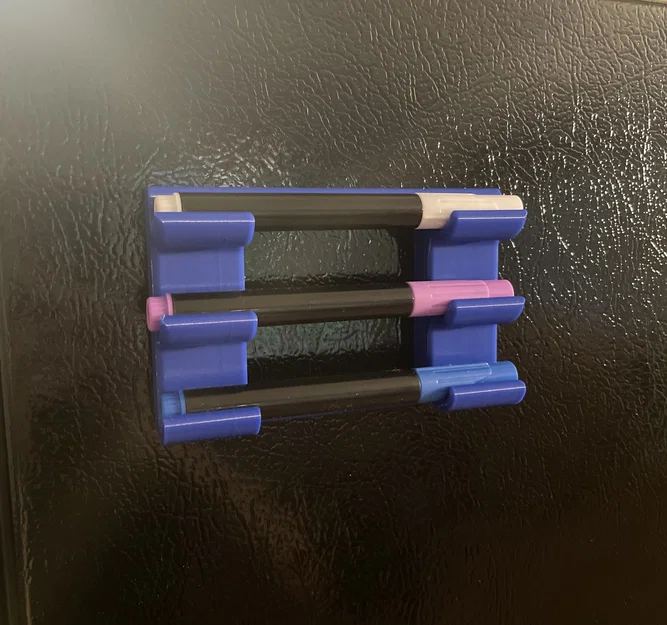 Giá đỡ bút từ tính cho lịch tủ lạnh - Image 1