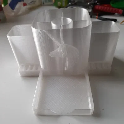Giá đỡ tổ chức văn phòng hình kỳ lân bạc