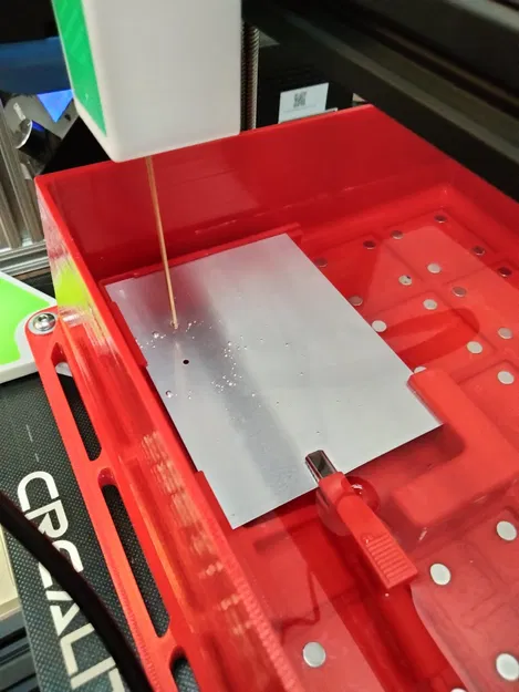 Hệ thống giữ vật liệu Gridfinity cho máy EDM - Image 5