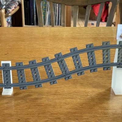 Giá treo đường ray xe lửa Lego không cần hỗ trợ