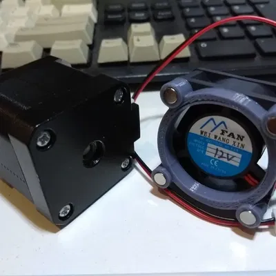 Giá đỡ quạt 40mm gắn từ cho động cơ bước