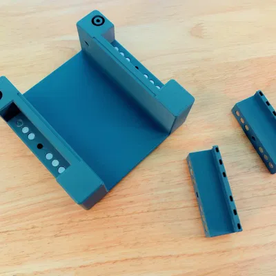 Giá đỡ làm việc với hệ thống xả nước cho EDM Gridfinity