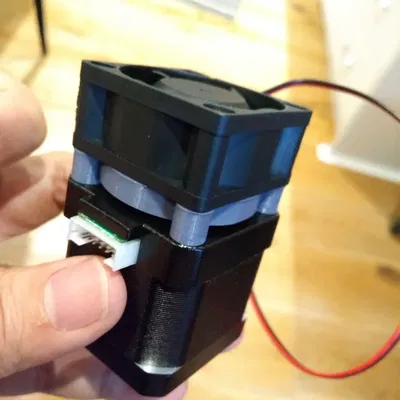 Giá đỡ quạt 40mm gắn từ cho động cơ bước