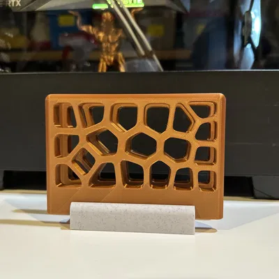 Giá đỡ laptop đứng Voronoi thiết kế sáng tạo