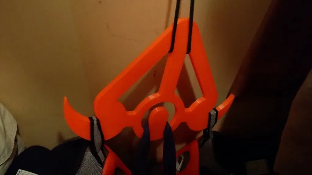 Giá treo giày patin tiện lợi cho trẻ em - Image 2