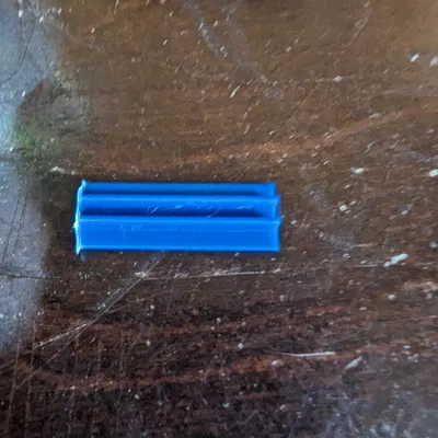 Nắp che cáp và kẹp cáp Makerbeam 1515