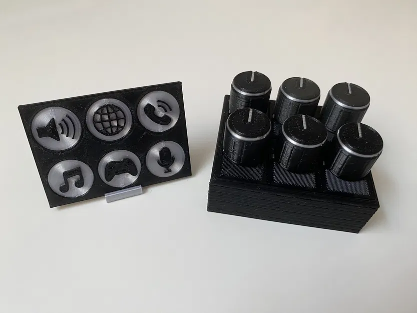 Vỏ mixer âm thanh Deej với núm điều chỉnh và bảng nhãn - Image 1