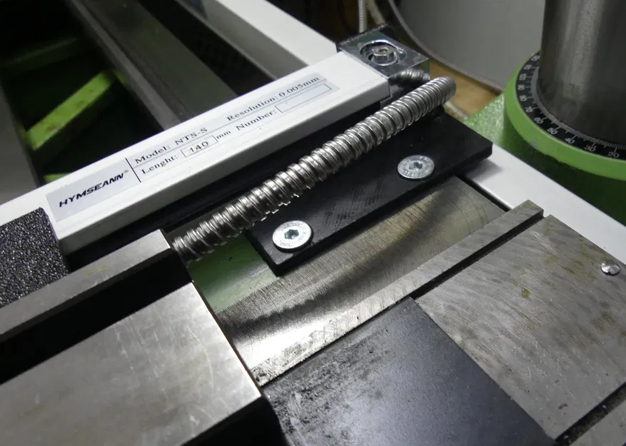 Giá đỡ trục X cho Emco Maximat Super 11 với thước đo kỹ thuật... - Image 7