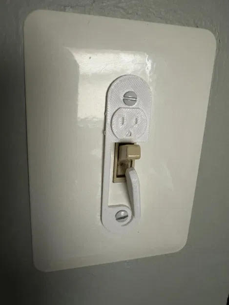 Khóa công tắc ánh sáng với biểu tượng NEMA 5-15 và bàn đầu ... - Image 1