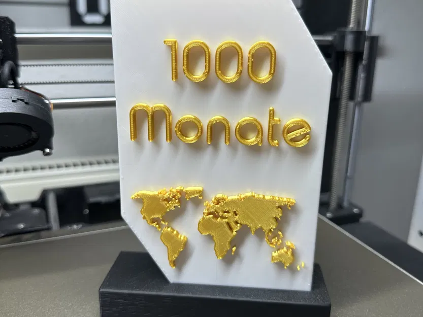 Cúp kỷ niệm 1000 tháng trên trái đất - Image 1