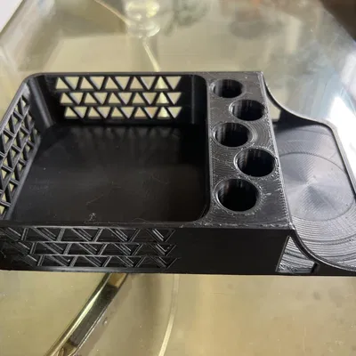 Trạm đổ mực bút máy và tổ chức bàn làm việc