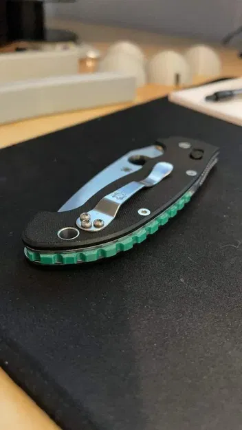 Bộ phận lót cho dao Spyderco Manix 2 XL - Image 1